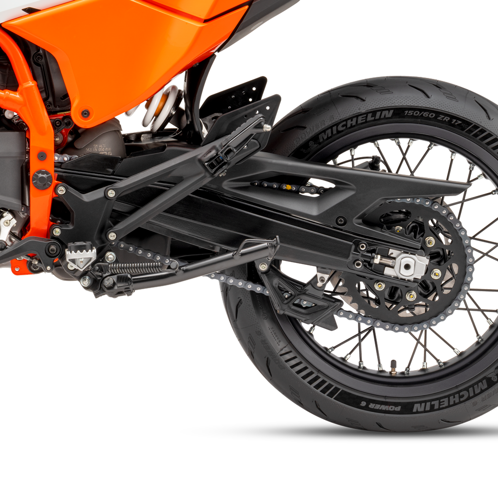 PHO_BIKE_DET_Supermoto-KTM-2025-390-smc-r-subframe_#SALL_#AEPI_#V1